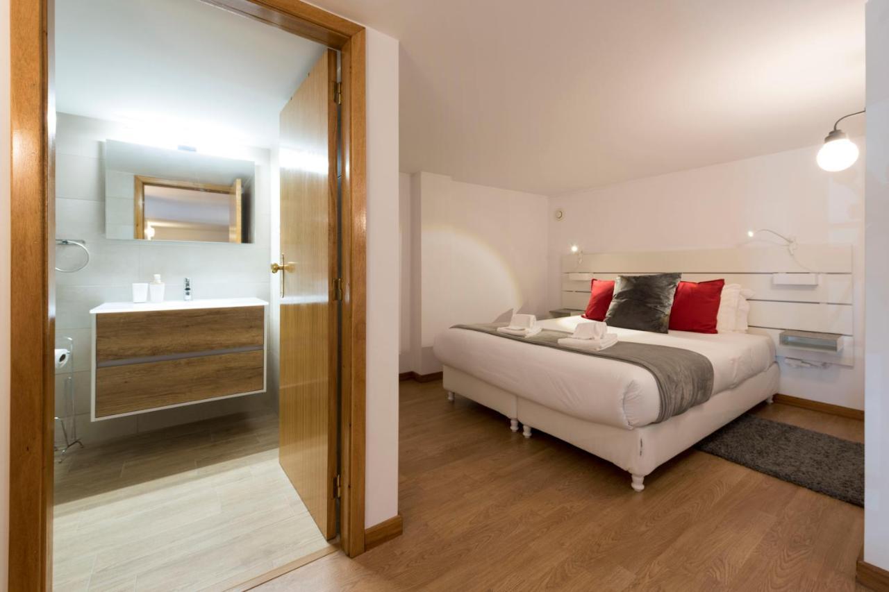 Lovelystay - The Porto Getaway Duplex - Free Parking Exterior photo