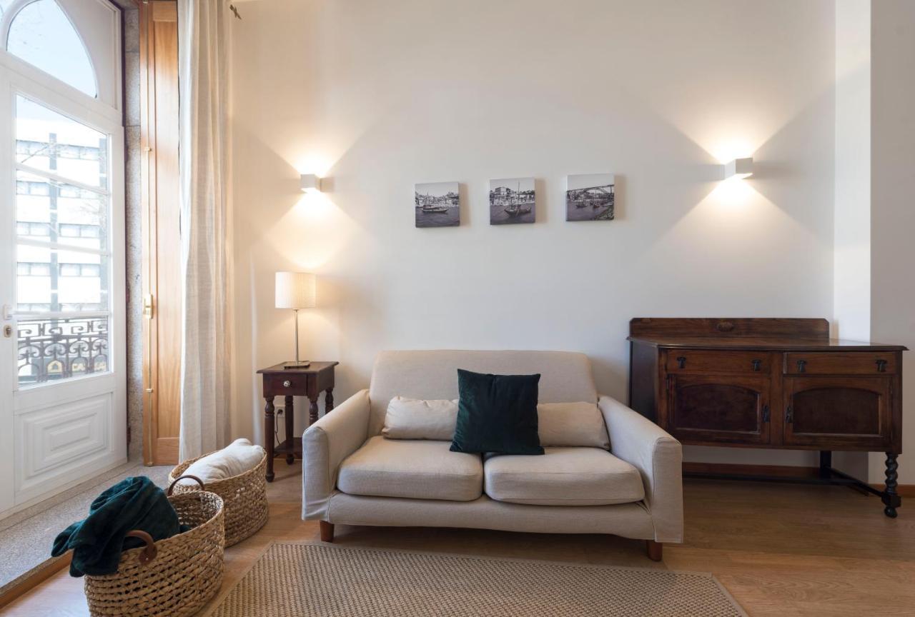 Lovelystay - The Porto Getaway Duplex - Free Parking Exterior photo